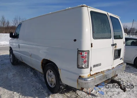 2008 Ford E-250 Commercial/Recreational z USA, uszkodzony, nr VIN 1FTNE24W88DA68519